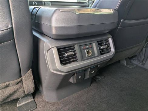 Used 2021 Ford F150 Lariat w/ Equipment Group 502A High image 19