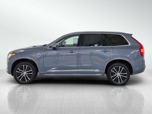 Used 2022 Volvo XC90 T8 Inscription Expression image 3