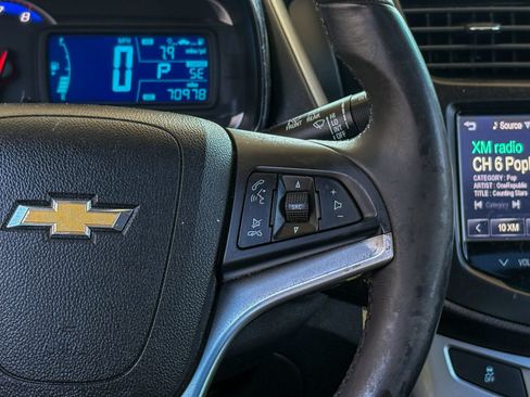 Used 2016 Chevrolet Trax LT w/ LT Sun and Sound Package AWD/4WD image 22