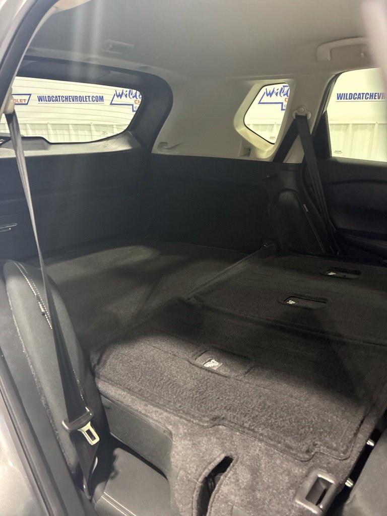 Used 2024 Nissan Rogue SV FWD image 39