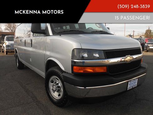 Used 2017 Chevrolet Express 3500 LT w/ LT Preferred Equipment Group image 1