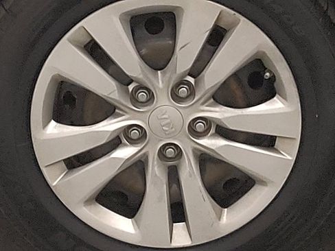 Used 2020 Kia Soul LX image 31