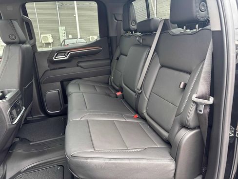 Used 2025 GMC Sierra 1500 Denali w/ Denali Reserve Package image 25