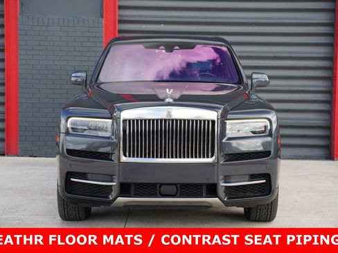 Used 2022 Rolls-Royce Cullinan image 2