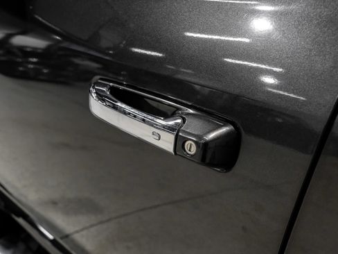 Used 2018 RAM 2500 Laramie w/ Convenience Group AWD/4WD image 49