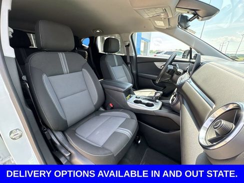 Certified 2025 Chevrolet Blazer LT AWD/4WD image 27