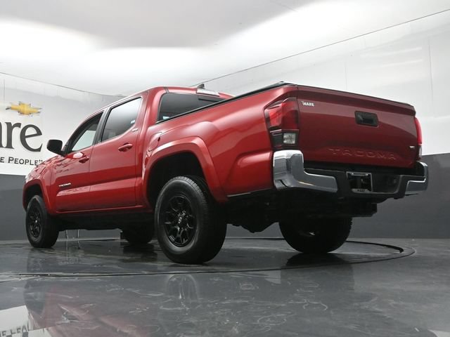 Used 2022 Toyota Tacoma SR5 RWD image 5