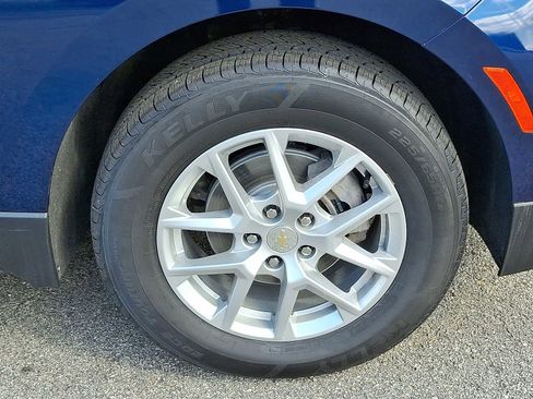 Used 2023 Chevrolet Equinox LT AWD/4WD image 8
