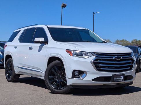 Used 2019 Chevrolet Traverse High Country AWD/4WD image 35