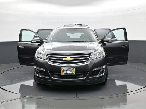 Used 2017 Chevrolet Traverse LT AWD/4WD image 33