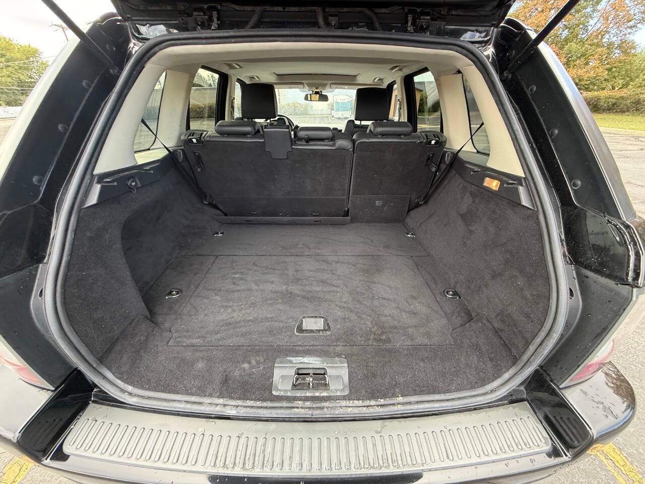 Used 2011 Land Rover Range Rover Sport HSE AWD/4WD image 16