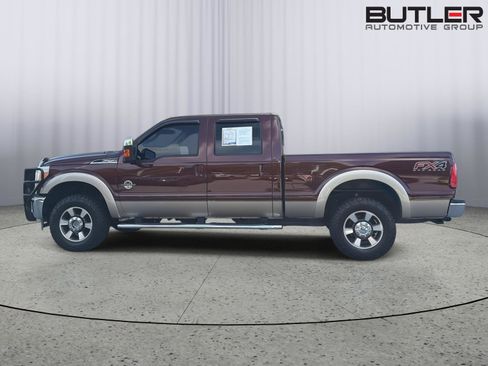 Used 2012 Ford F250 Lariat w/ Lariat Interior Pkg AWD/4WD image 3