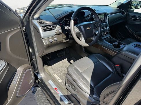 Used 2017 Chevrolet Tahoe LT w/ Z71 Midnight Edition image 16