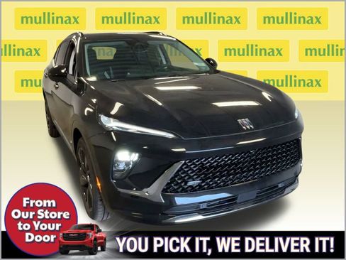 New 2025 Buick Envision Sport Touring image 2