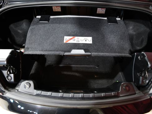 Used 2011 BMW Z4 sDrive35i image 23