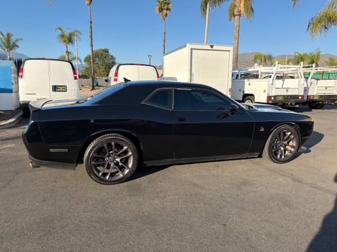 Used 2022 Dodge Challenger R/T Scat Pack w/ Plus Package image 9