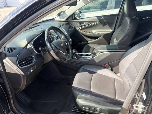 Used 2022 Chevrolet Malibu Premier FWD image 10
