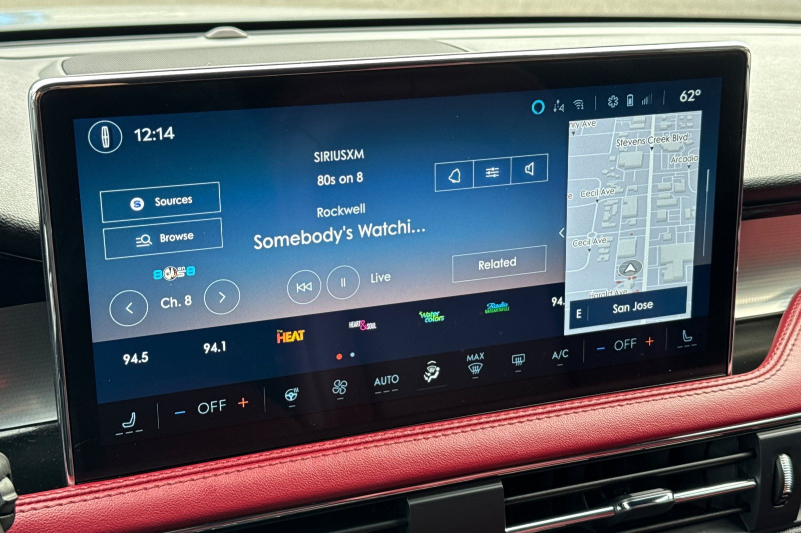 Certified 2025 Lincoln Corsair Grand Touring w/ Equipment Group 302A AWD/4WD image 28