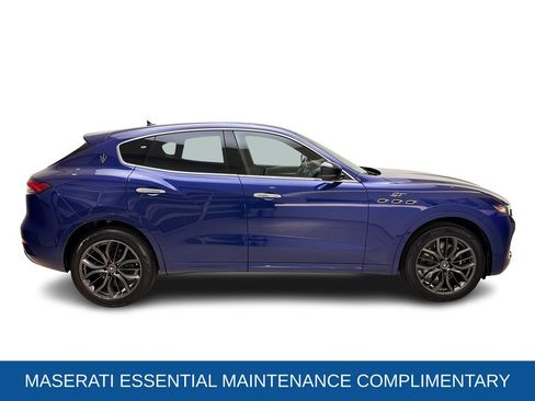 Used 2024 Maserati Levante GT Ultima AWD/4WD image 8