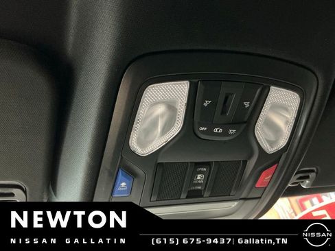 Used 2023 RAM 1500 Big Horn AWD/4WD image 34