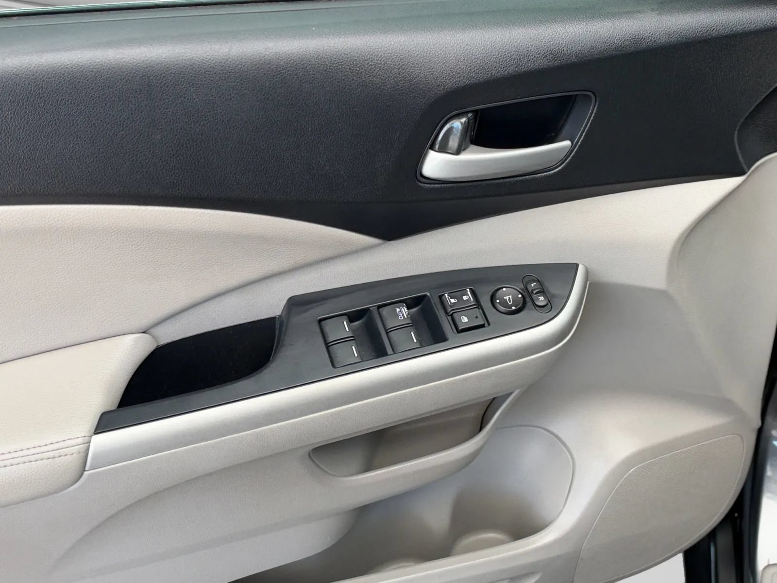 Used 2014 Honda CR-V EX-L image 10