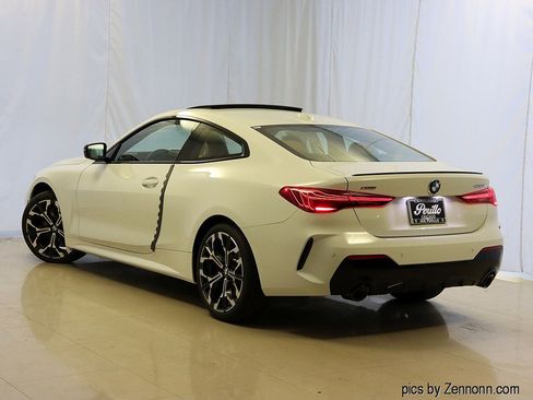 New 2026 BMW 430i xDrive Coupe w/ M Sport Package image 9