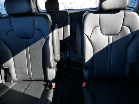Certified 2022 Kia Sorento X-Line EX image 13