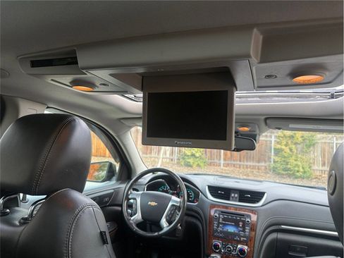 Used 2014 Chevrolet Traverse LTZ image 15