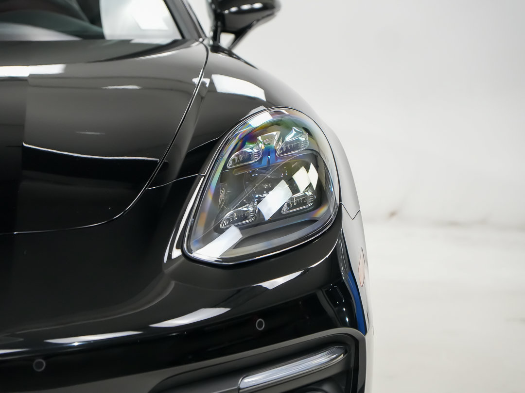 Certified 2023 Porsche Panamera 4 Platinum Edition AWD/4WD image 7