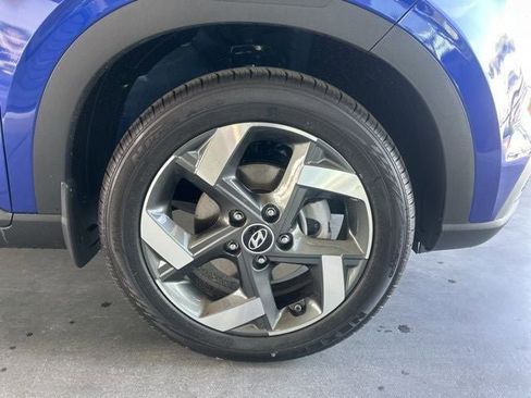 New 2026 Hyundai Venue SEL FWD image 41