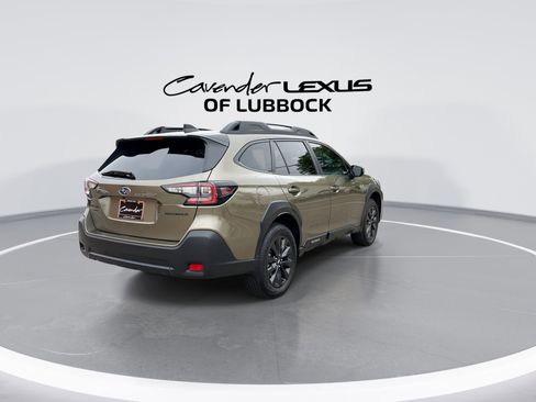 Used 2025 Subaru Outback Onyx Edition AWD/4WD image 8
