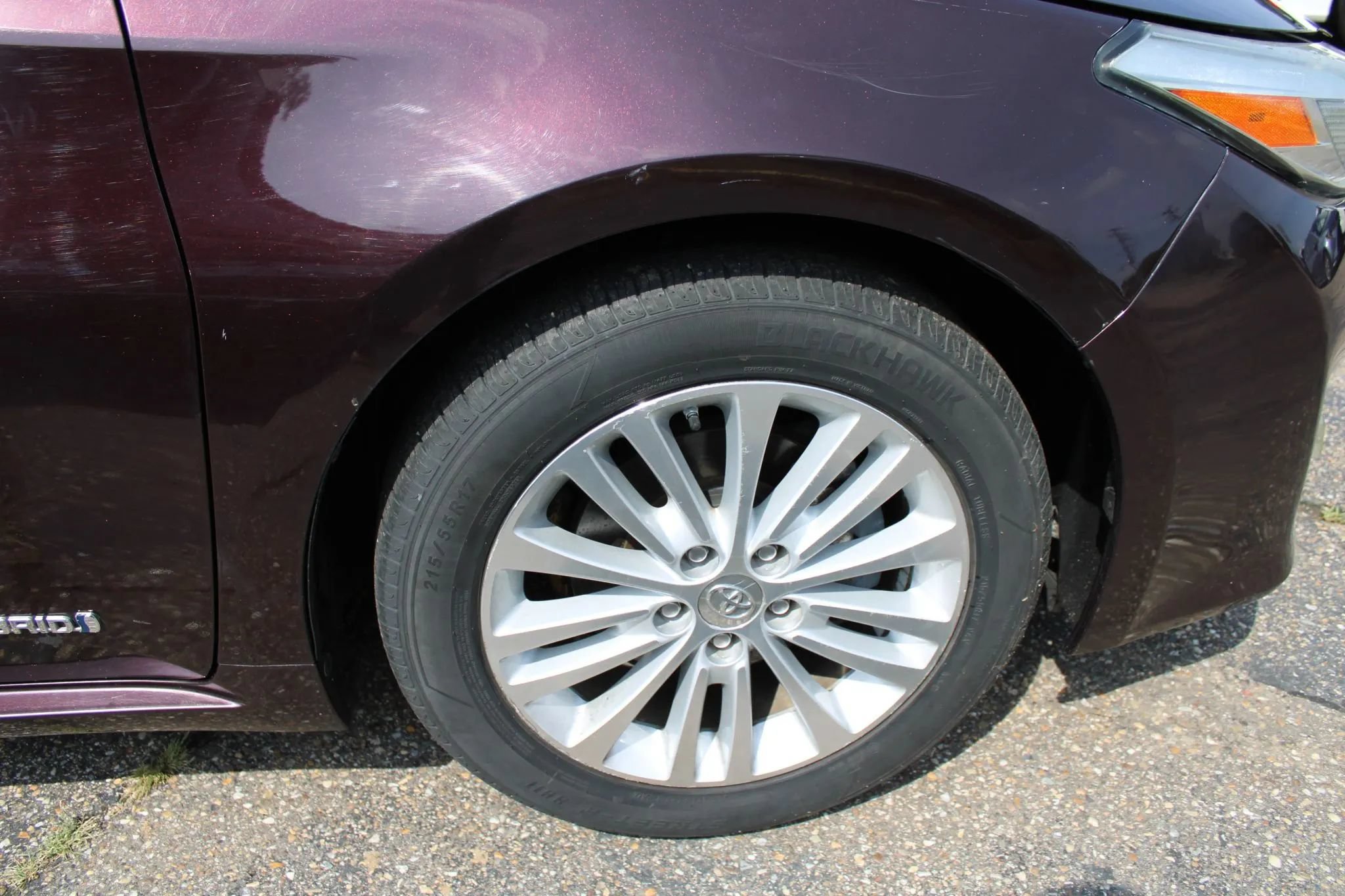Used 2013 Toyota Avalon Limited FWD image 23