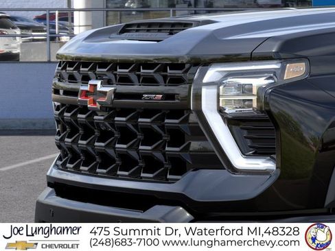 New 2026 Chevrolet Silverado 2500 ZR2 w/ LPO, Dark Essentials Package AWD/4WD image 14