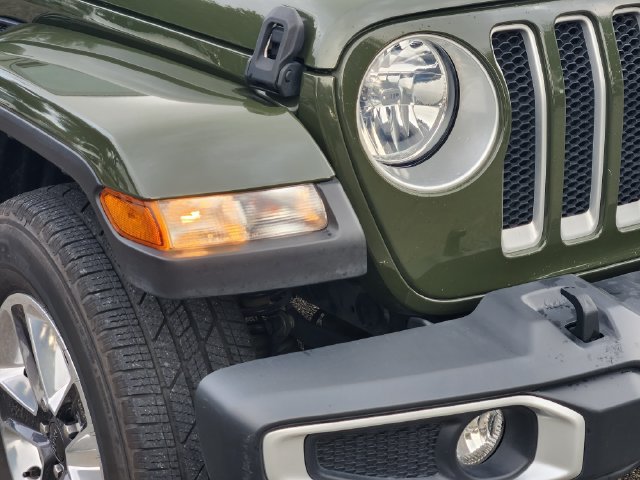 Used 2021 Jeep Wrangler Unlimited Sahara AWD/4WD image 10