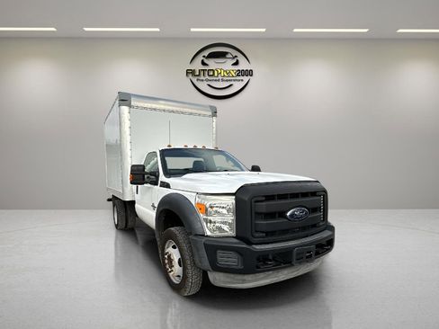 Used 2014 Ford F450 XL w/ Power Equipment Group image 2