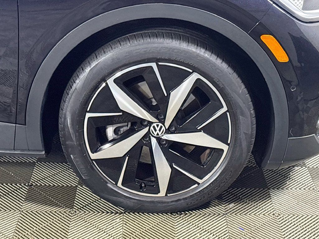 Used 2023 Volkswagen ID.4 Pro S RWD image 25