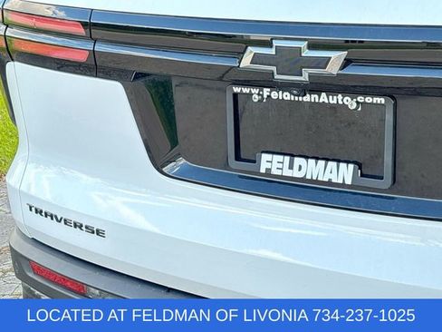 Used 2024 Chevrolet Traverse LT w/ Midnight/Sport Edition FWD image 30