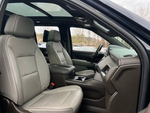 Used 2021 GMC Yukon SLT w/ SLT Luxury Plus Package image 38