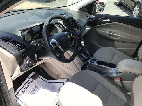 Used 2015 Ford Escape SE w/ Equipment Group 201A AWD/4WD image 11