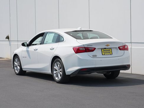 Used 2023 Chevrolet Malibu LT w/ Driver Confidence Package FWD image 5