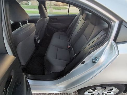 Certified 2025 Toyota Corolla LE image 21