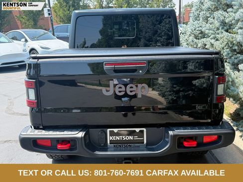 Used 2025 Jeep Gladiator Rubicon w/ Convenience Group AWD/4WD image 7