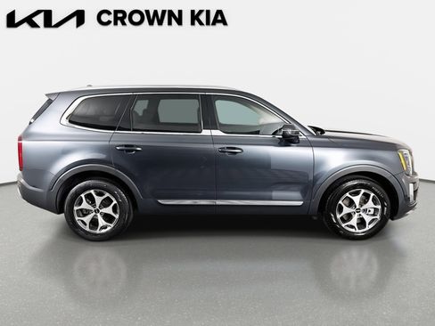 Certified 2022 Kia Telluride EX image 4