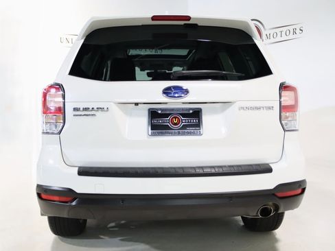 Used 2018 Subaru Forester 2.5i Touring w/ Popular Package #3B AWD/4WD image 27