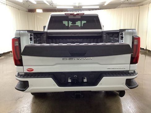 New 2026 GMC Sierra 2500 Denali Ultimate image 8