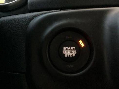 Used 2023 Jeep Wrangler Unlimited Sahara w/ Cold Weather Group image 30