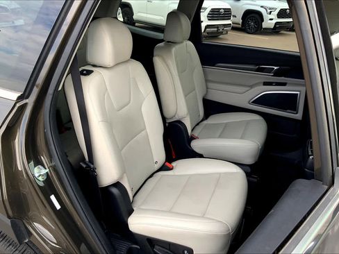 Used 2021 Kia Telluride S image 20