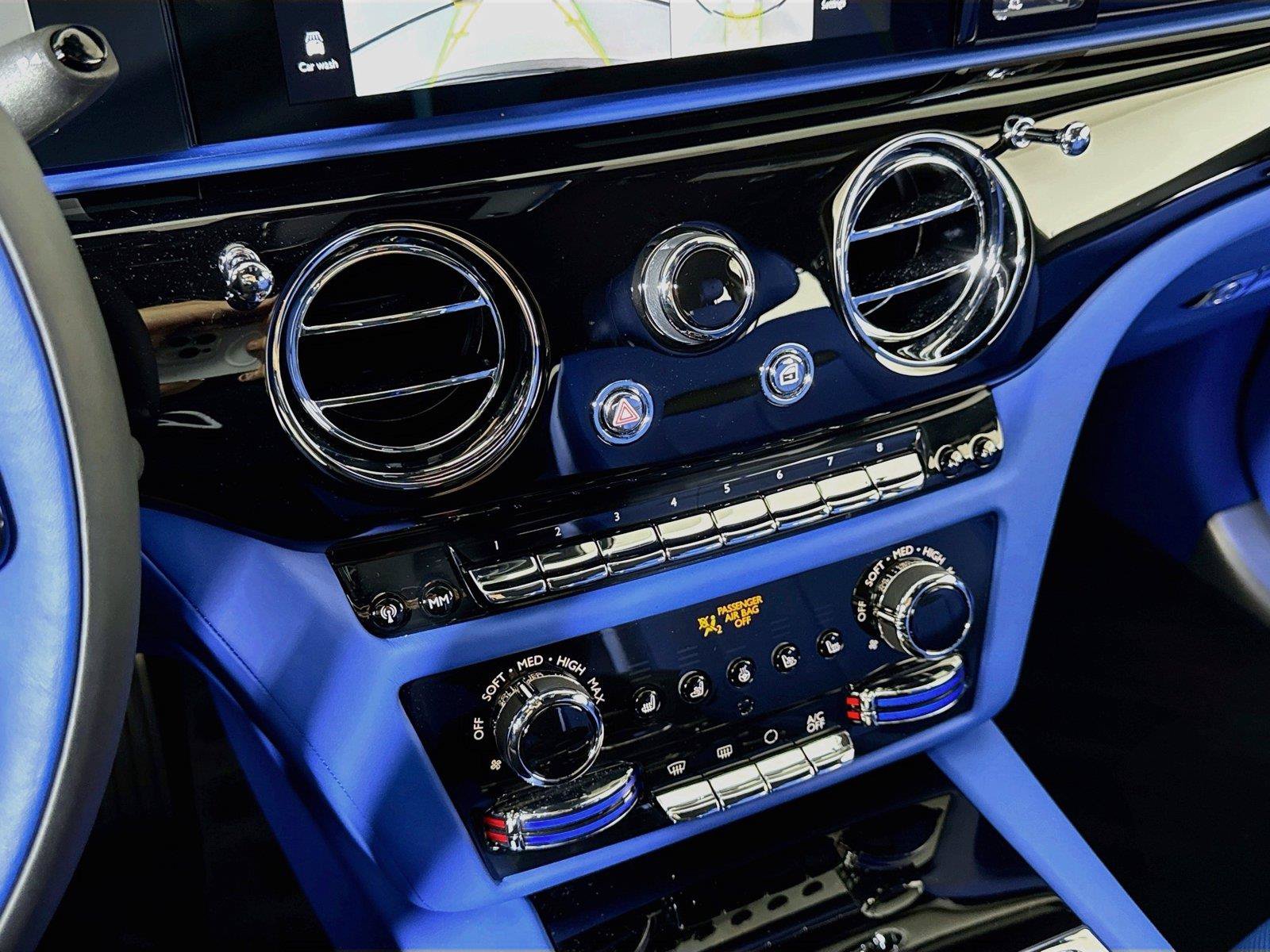 Used 2025 Rolls-Royce Ghost AWD/4WD image 22