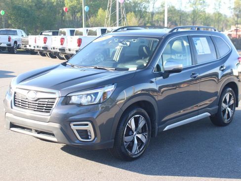 Used 2020 Subaru Forester Touring w/ Popular Package #2 image 3