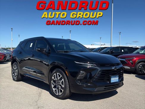 Certified 2023 Chevrolet Blazer RS w/ Enhanced Convenience Package image 1